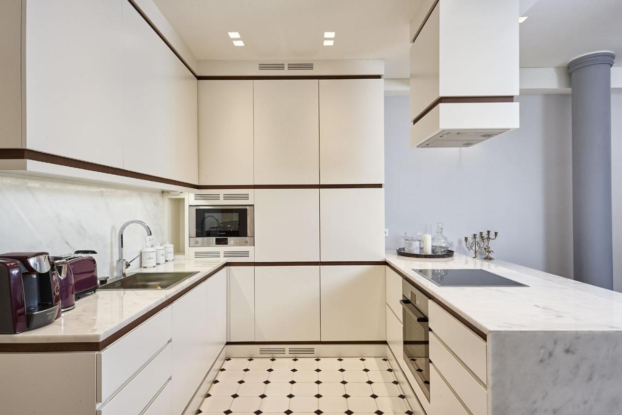Kolonaki Square Elegant Apartment Athens Exterior photo